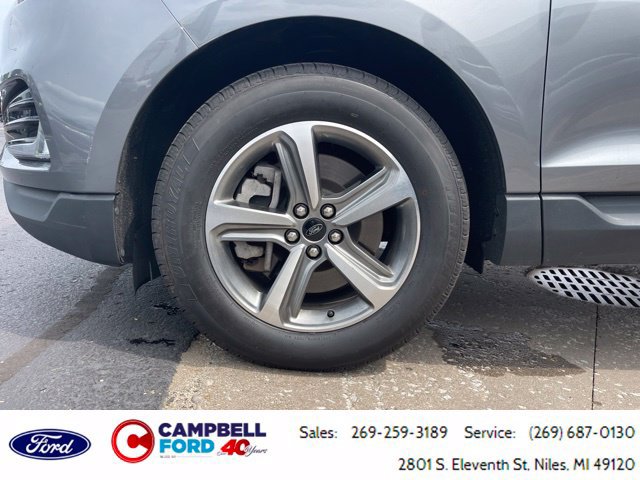 Certified 2024 Ford Edge SEL w/ Convenience Package AWD/4WD image 9