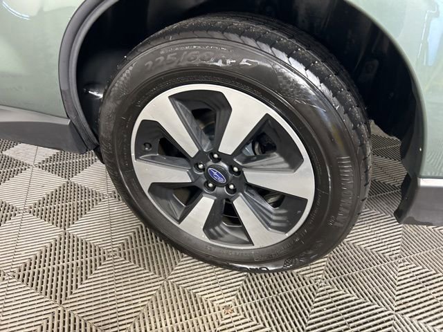 Used 2018 Subaru Forester 2.5i Premium AWD/4WD image 7