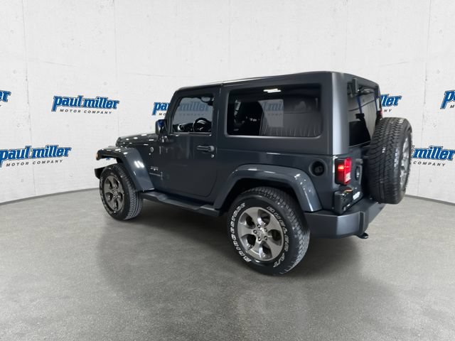 Used 2018 Jeep Wrangler Sahara w/ Connectivity Group AWD/4WD image 8