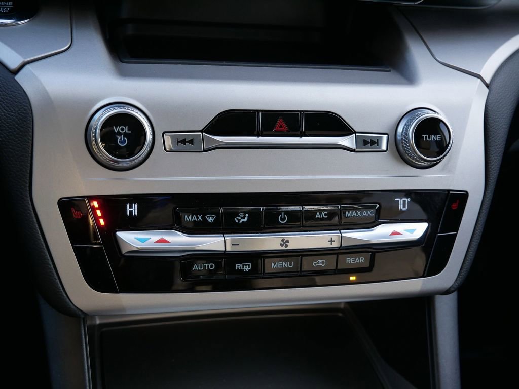 Certified 2021 Ford Explorer XLT w/ Class III Trailer Tow Package image 21