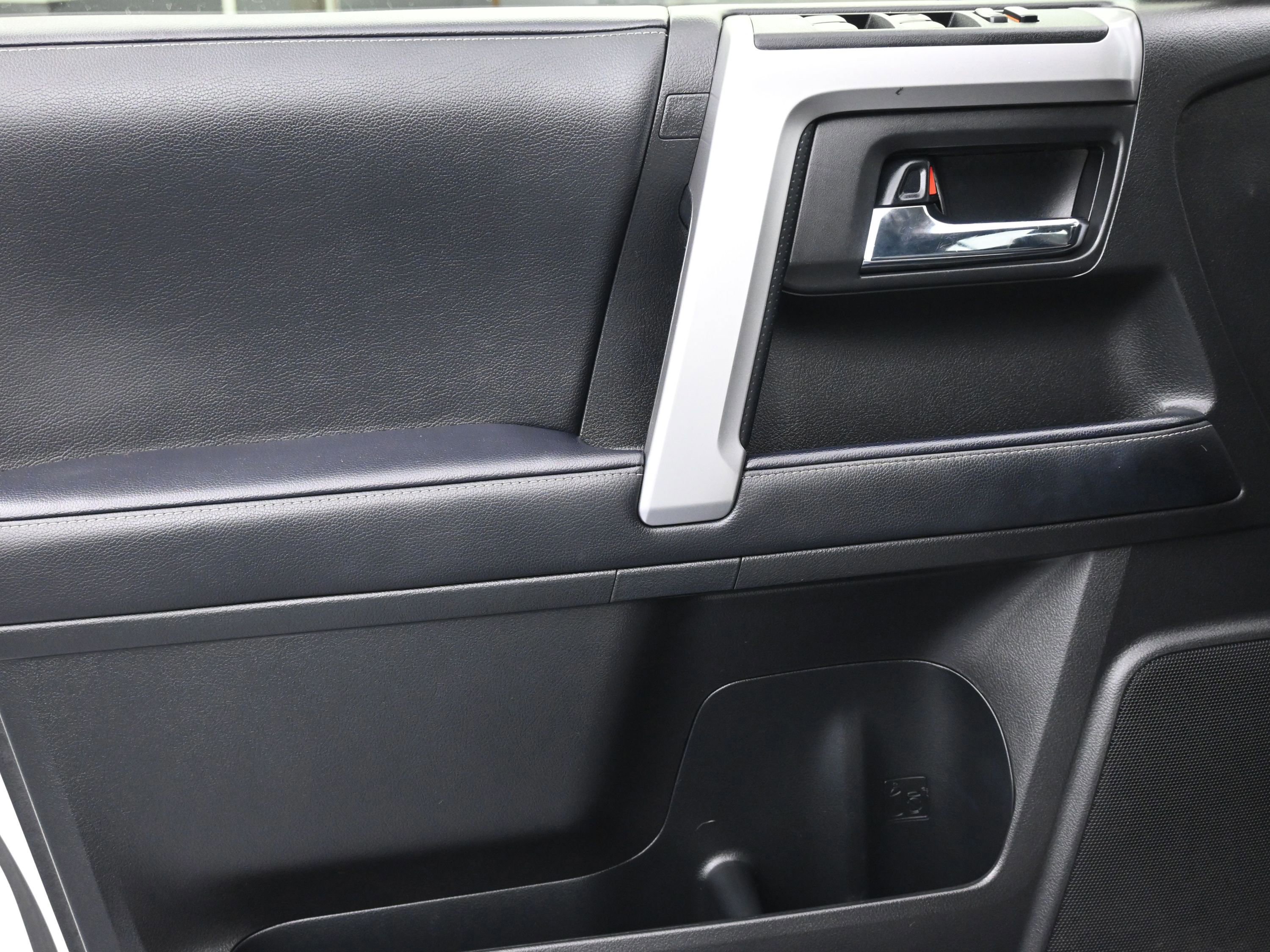 Used 2022 Toyota 4Runner SR5 Premium w/ Moonroof Package image 30