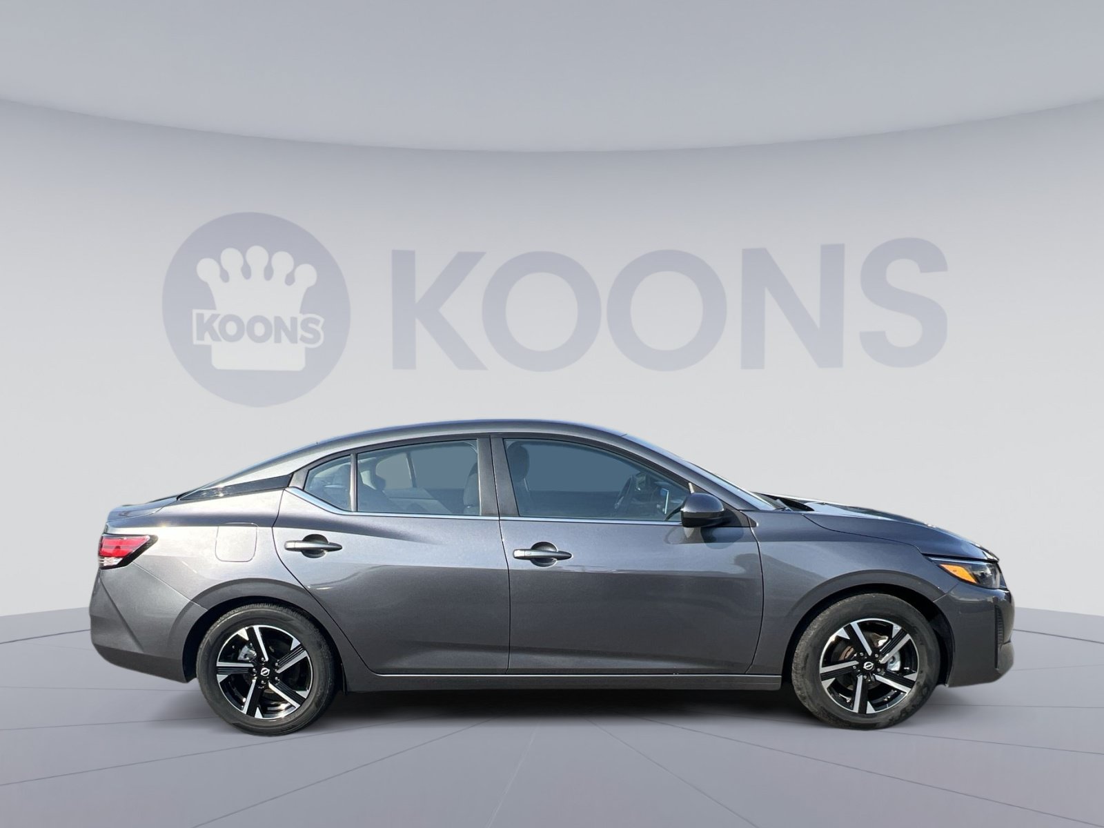 Used 2025 Nissan Sentra SV FWD image 17