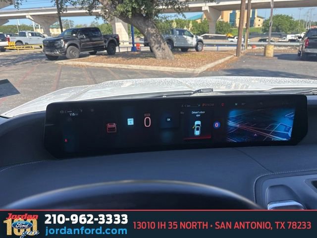 Certified 2025 Ford Expedition Max Platinum AWD/4WD image 29