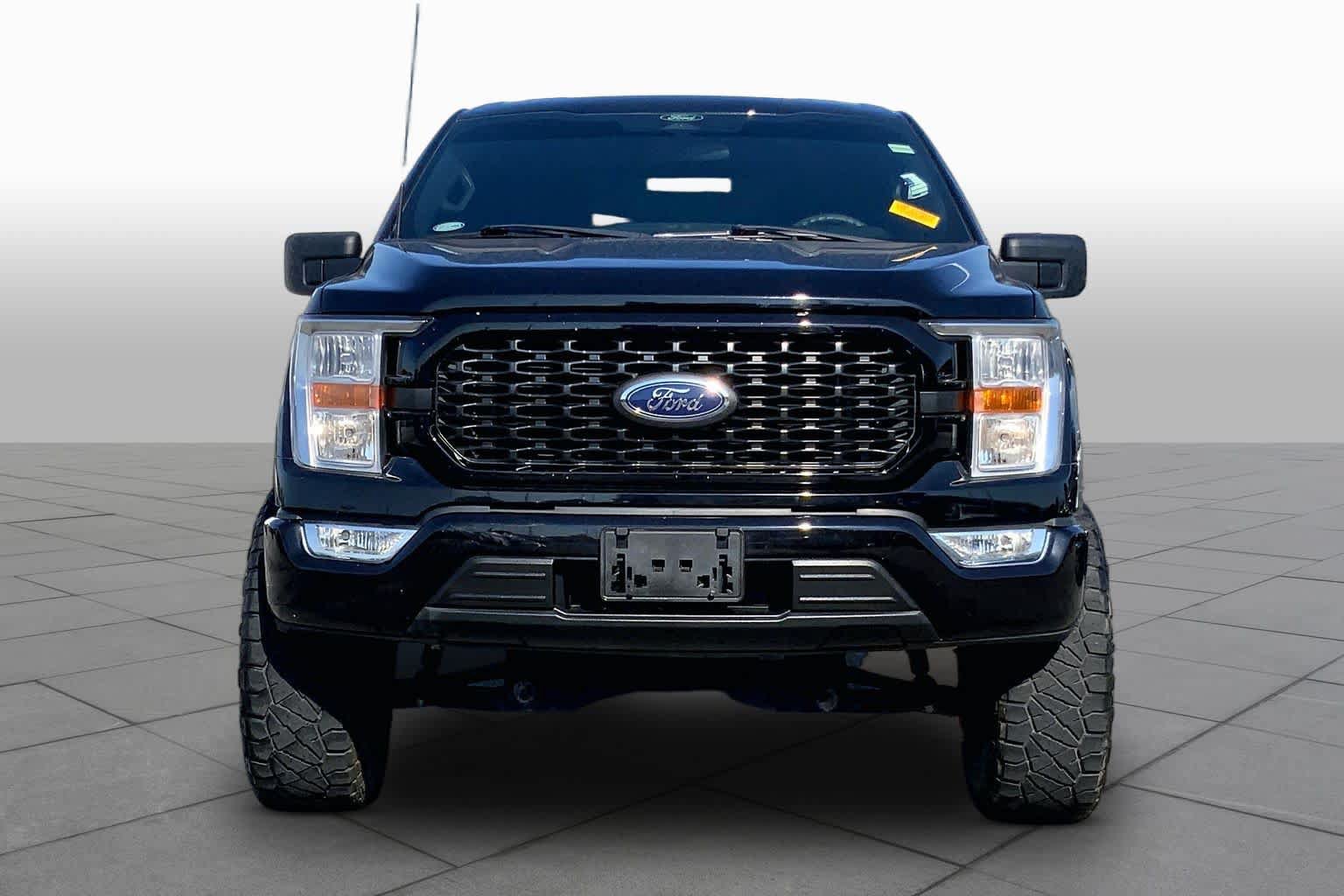 Certified 2022 Ford F150 XL w/ STX Appearance Package RWD image 4