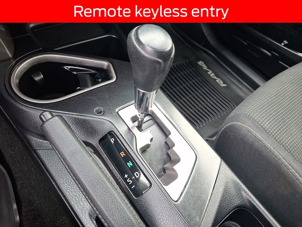 Used 2018 Toyota RAV4 XLE image 15