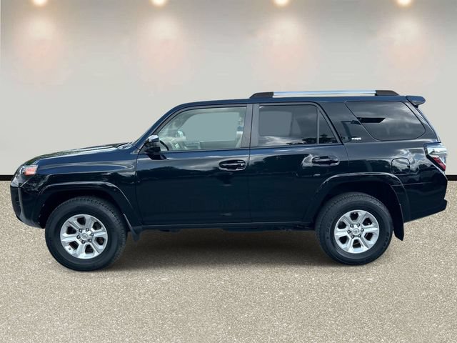 Used 2021 Toyota 4Runner SR5 AWD/4WD image 8