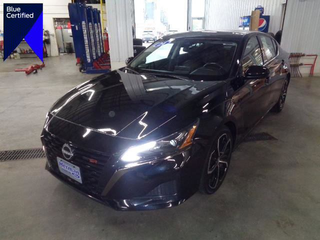 Used 2024 Nissan Altima 2.5 SR