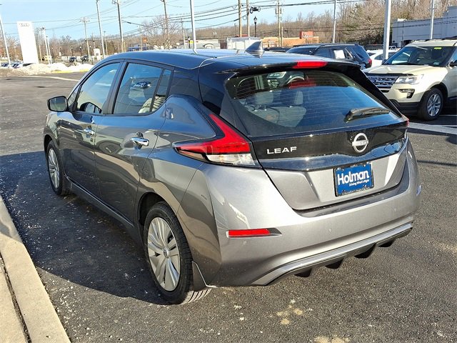 Used 2023 Nissan Leaf S image 5