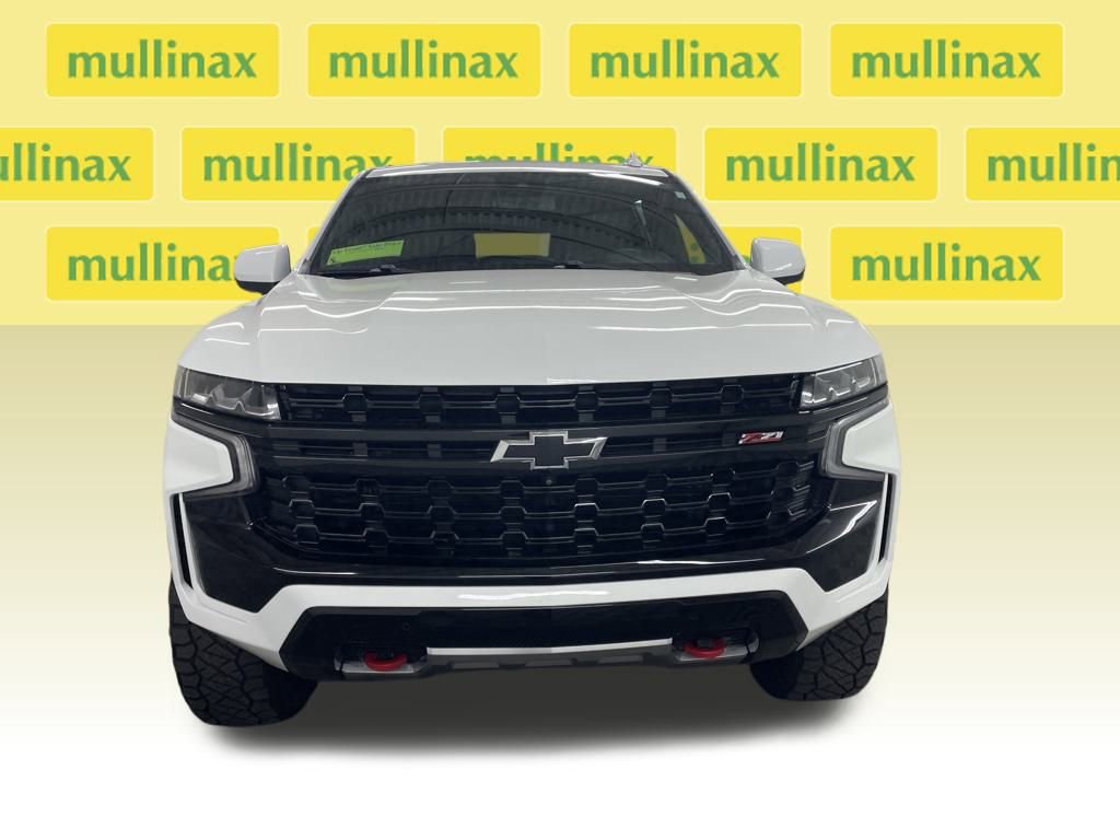 Used 2023 Chevrolet Suburban Z71 w/ Luxury Package image 16