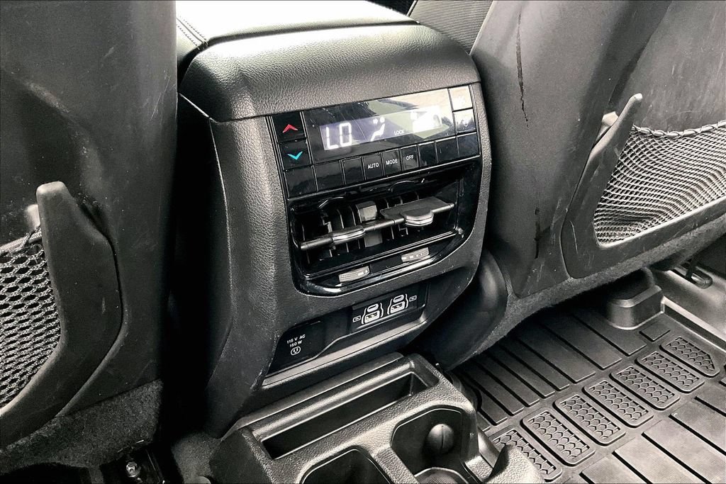 Used 2024 Jeep Grand Cherokee L Laredo AWD/4WD image 34