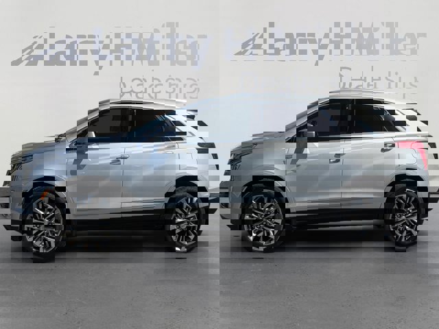 Used 2018 Cadillac XT5 Premium Luxury image 2