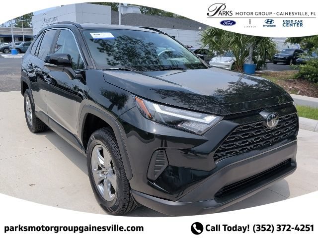 Used 2024 Toyota RAV4 XLE AWD/4WD video 1