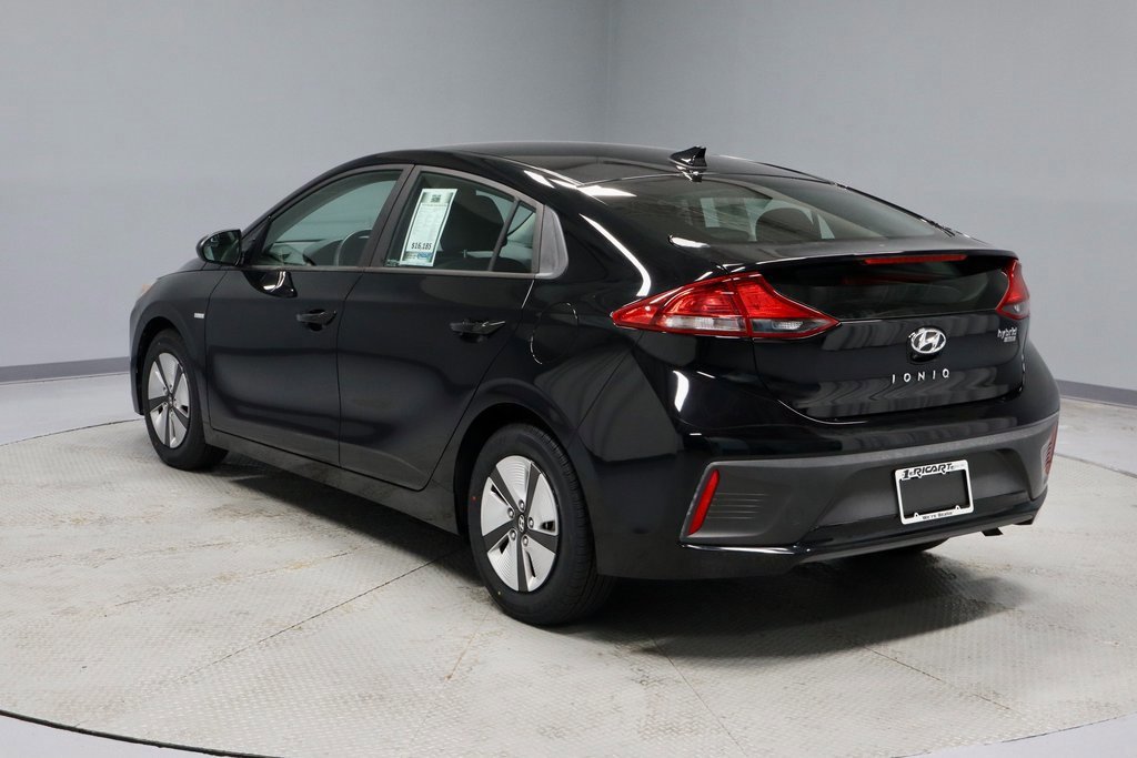 Used 2018 Hyundai Ioniq Blue image 3