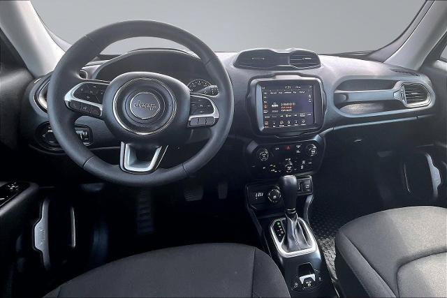 Used 2023 Jeep Renegade Latitude AWD/4WD image 16
