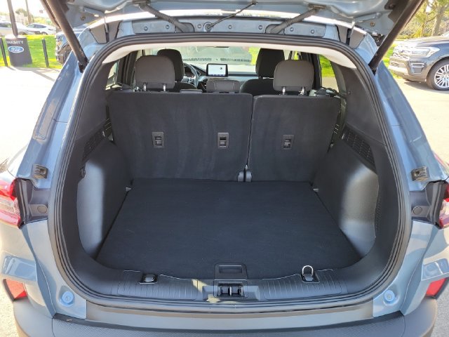 Certified 2023 Ford Escape Active AWD/4WD image 32