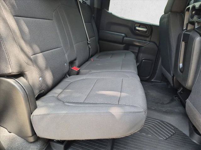 Used 2021 Chevrolet Silverado 1500 Custom Trail Boss w/ LPO, Dark Essentials Package AWD/4WD image 18