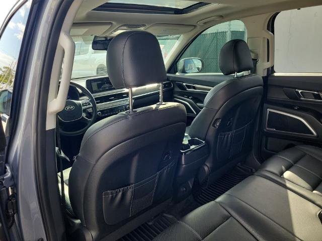 Used 2020 Kia Telluride EX w/ Towing Package FWD image 12