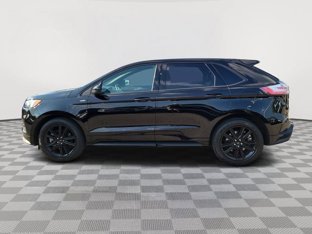 Certified 2024 Ford Edge ST-Line AWD/4WD image 2