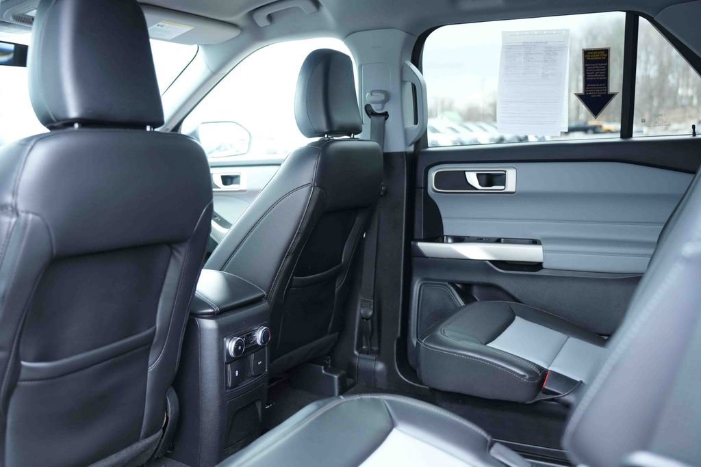 Certified 2023 Ford Explorer XLT w/ Equipment Group 202A image 26