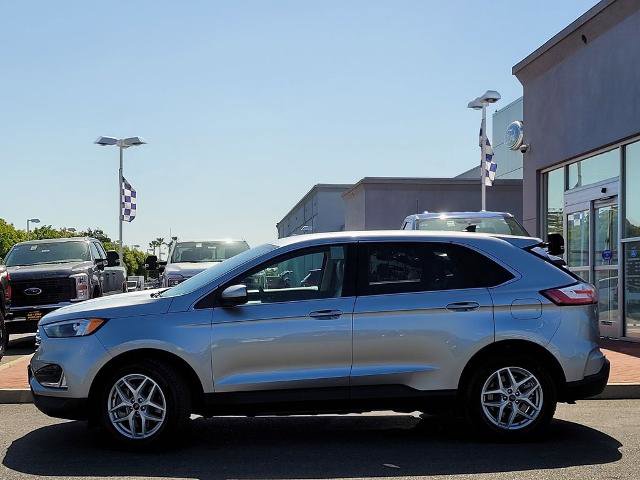 Certified 2022 Ford Edge SEL w/ Convenience Package AWD/4WD image 7