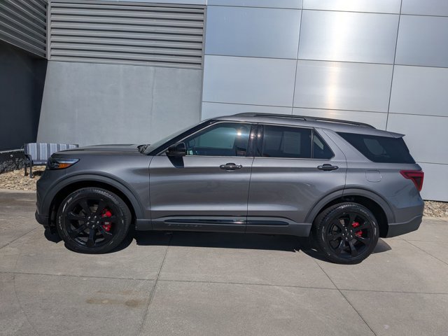 Certified 2023 Ford Explorer ST w/ Equipment Group 401A AWD/4WD image 7