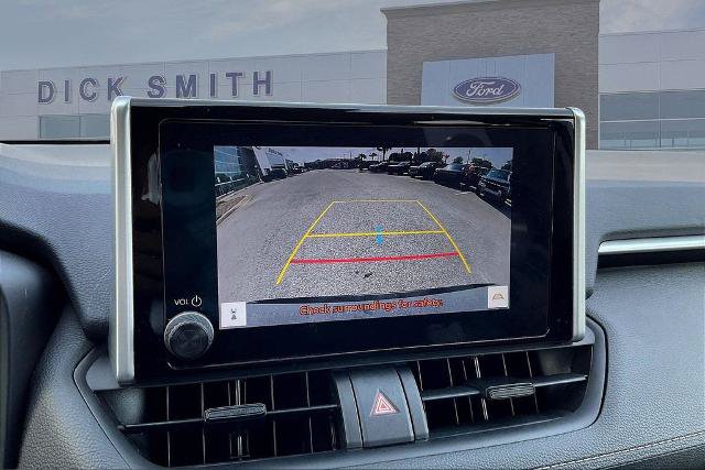 Used 2025 Toyota RAV4 XLE FWD image 14