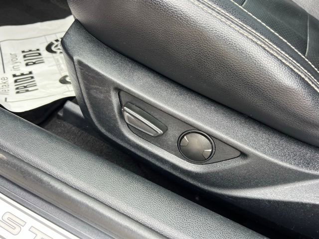 Certified 2021 Ford Mustang Premium RWD image 19