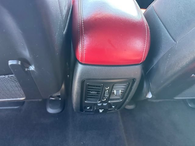 Used 2021 Dodge Durango R/T w/ SRT Interior Appearance Group AWD/4WD image 15