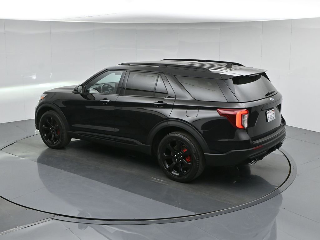 Certified 2023 Ford Explorer ST w/ Equipment Group 401A AWD/4WD image 18