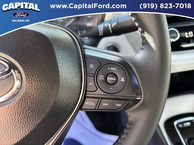 Used 2025 Toyota Corolla SE FWD image 23
