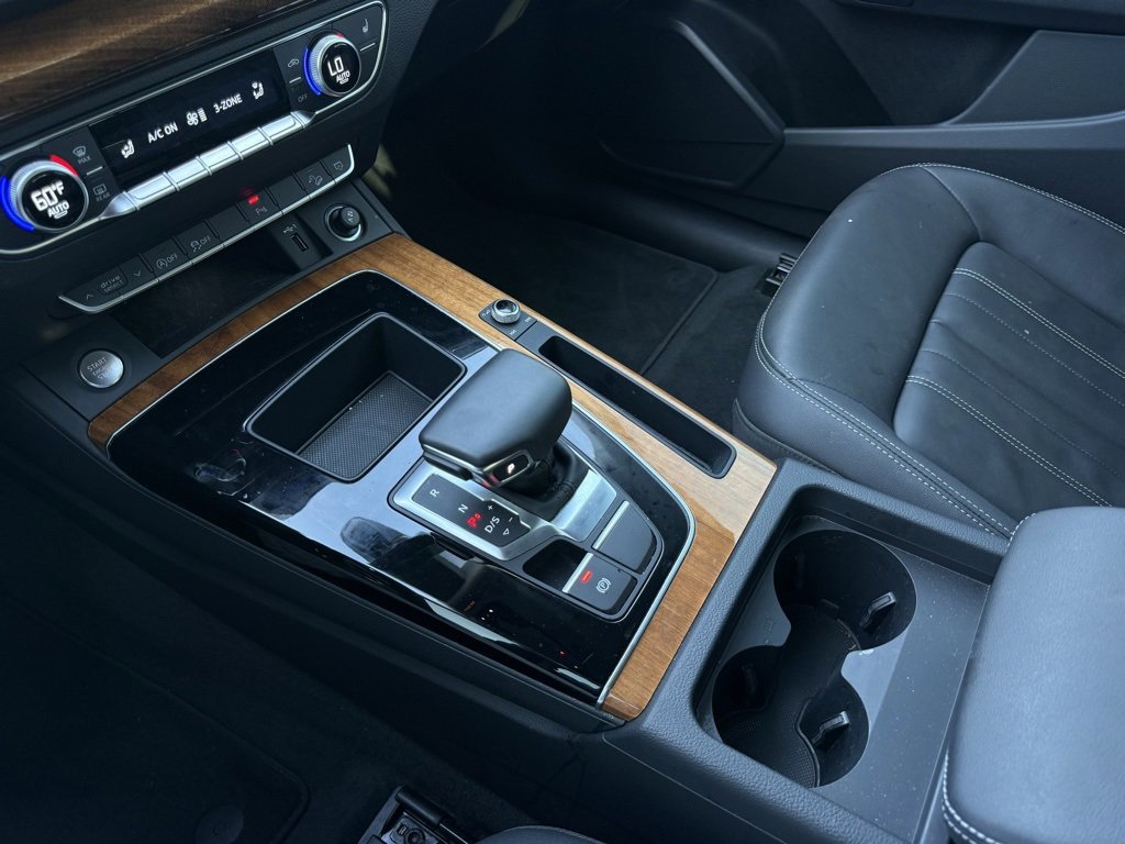 Used 2023 Audi Q5 2.0T Premium w/ Convenience Package image 20