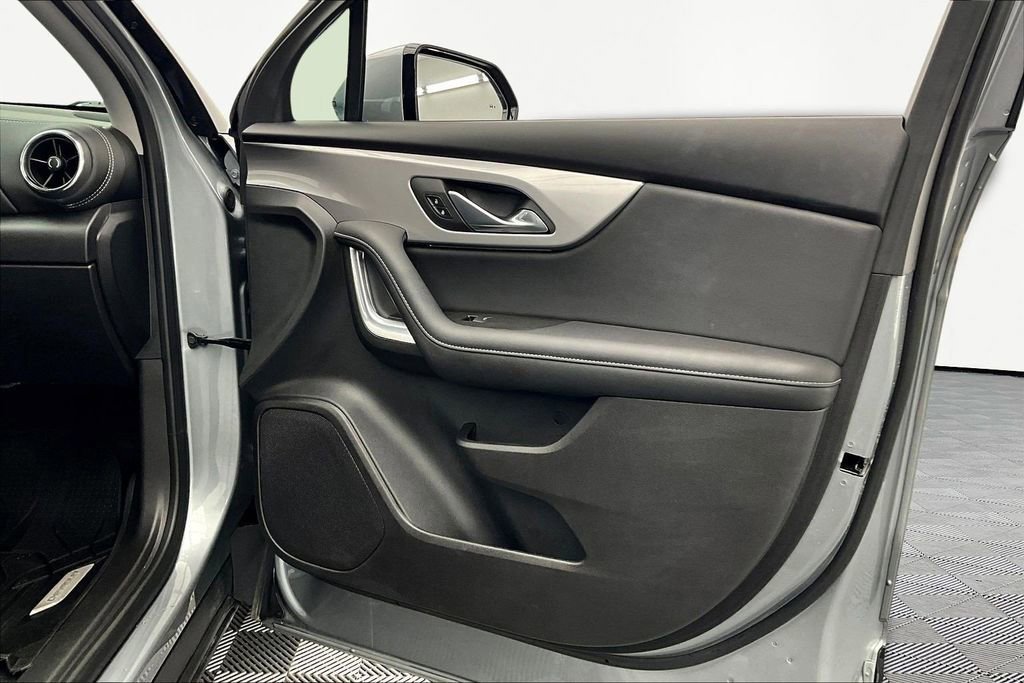 Used 2024 Chevrolet Blazer LT w/ Convenience Package image 24