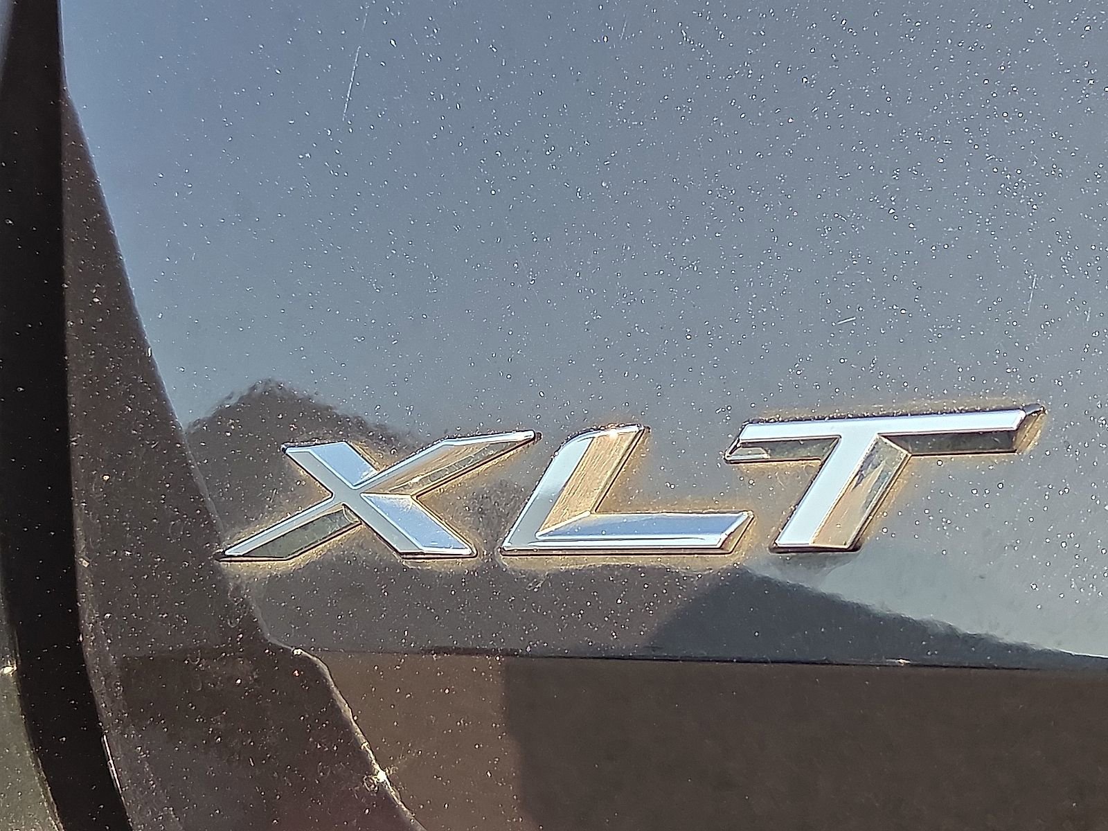 Certified 2021 Ford Explorer XLT w/ Equipment Group 202A image 9