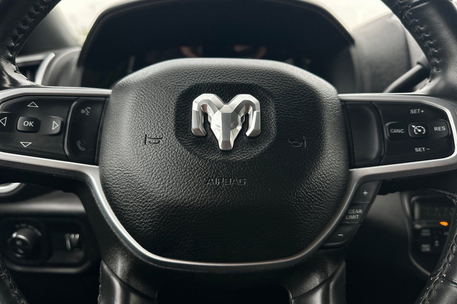 Used 2023 RAM 2500 Big Horn w/ Level 1 Equipment Group image 24