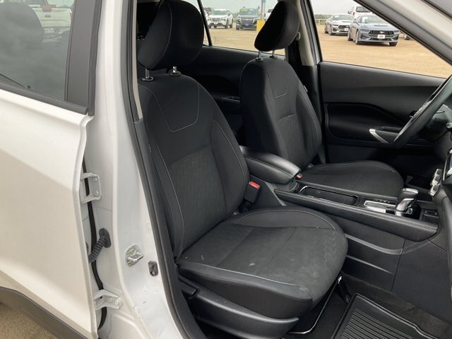 Used 2023 Nissan Kicks SV FWD image 16