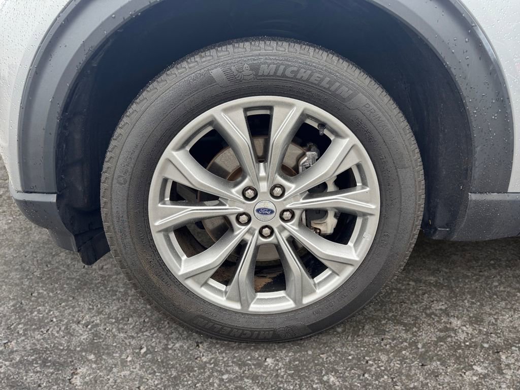 Certified 2023 Ford Explorer Limited image 8