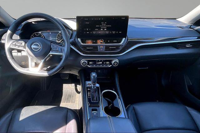 Used 2023 Nissan Altima 2.0 SR FWD image 16