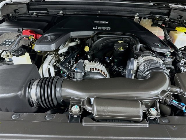 Used 2020 Jeep Gladiator Overland w/ Popular Equipment Package image 22