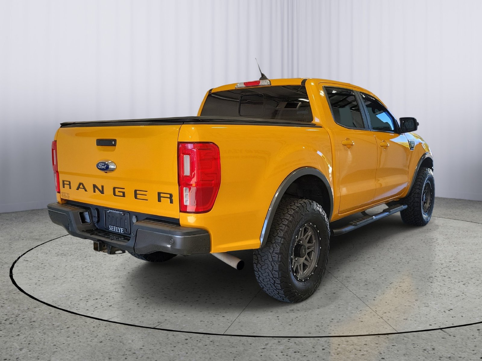 Certified 2021 Ford Ranger Lariat w/ Tremor Off-Road Package AWD/4WD image 2