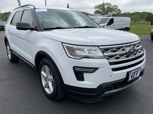 Certified 2018 Ford Explorer XLT FWD image 7