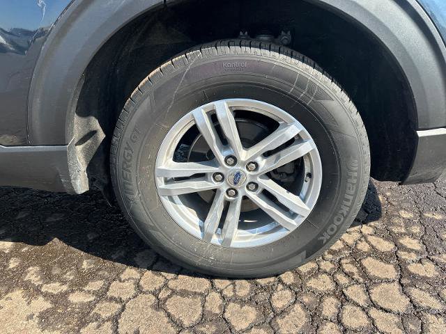 Certified 2023 Ford Explorer XLT w/ Equipment Group 202A image 14