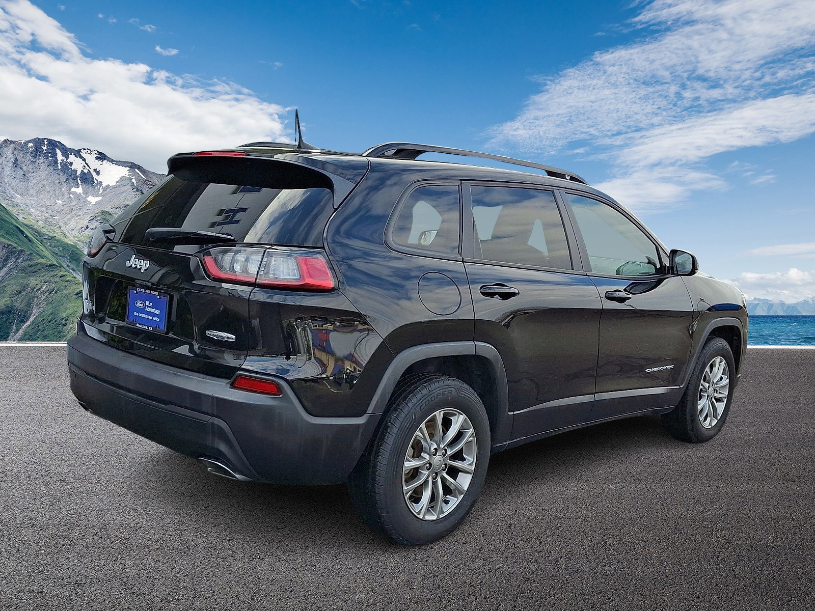 Used 2022 Jeep Cherokee Latitude Lux image 4