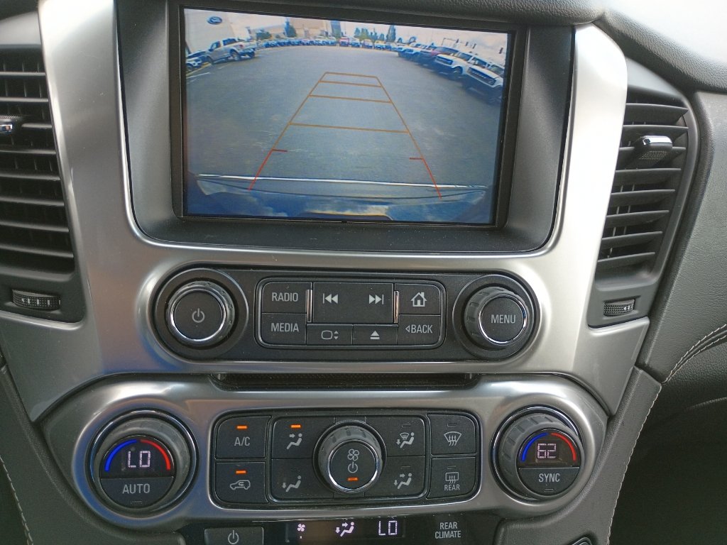 Used 2018 Chevrolet Tahoe Premier AWD/4WD image 23
