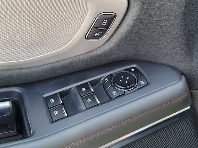 Certified 2025 Ford Expedition Active AWD/4WD image 14