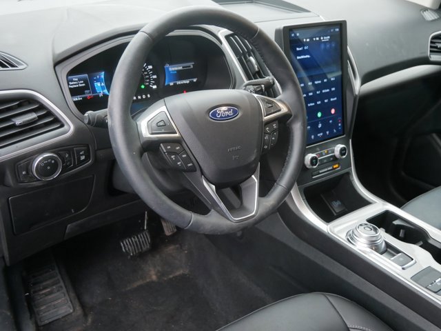 Certified 2024 Ford Edge SEL w/ Convenience Package image 11