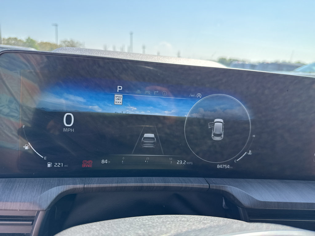Used 2024 Kia Telluride SX FWD image 16