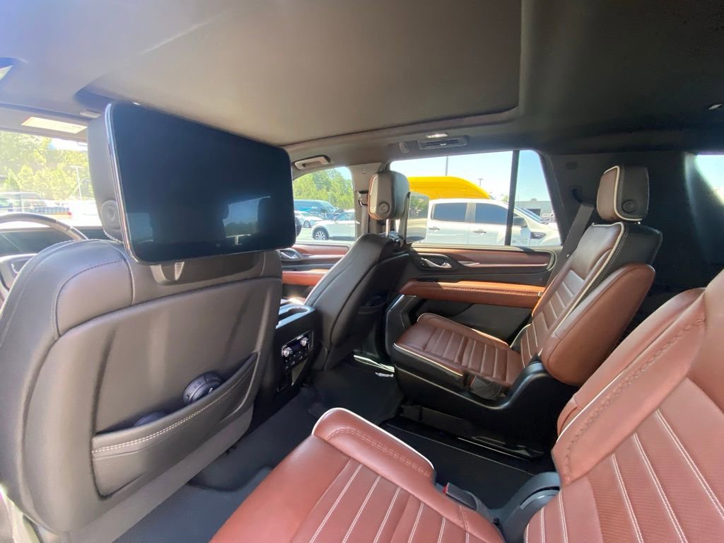 Used 2024 GMC Yukon Denali Ultimate AWD/4WD image 21