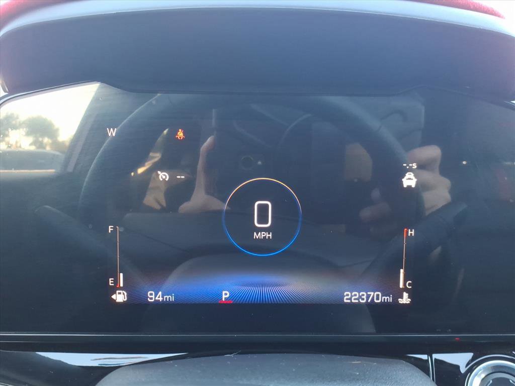 Used 2024 Chevrolet Trax RS image 26