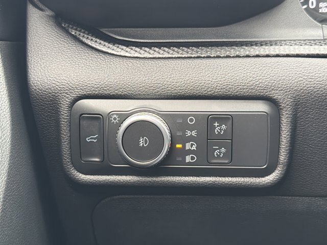 Certified 2022 Ford Explorer ST-Line AWD/4WD image 23