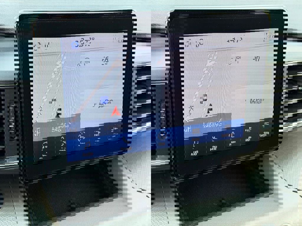 Certified 2023 Ford Explorer XLT w/ Equipment Group 202A image 34